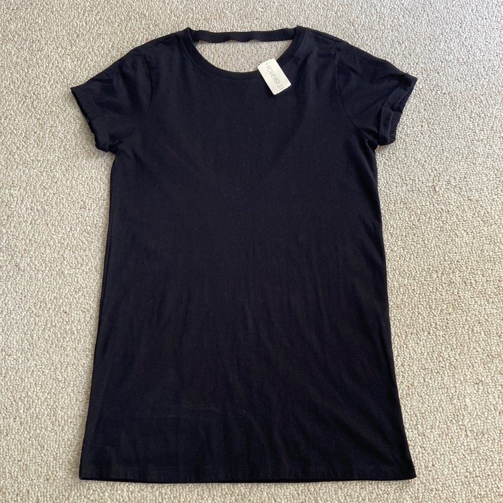 Forever 21 NWT black tunic/dress. Size large